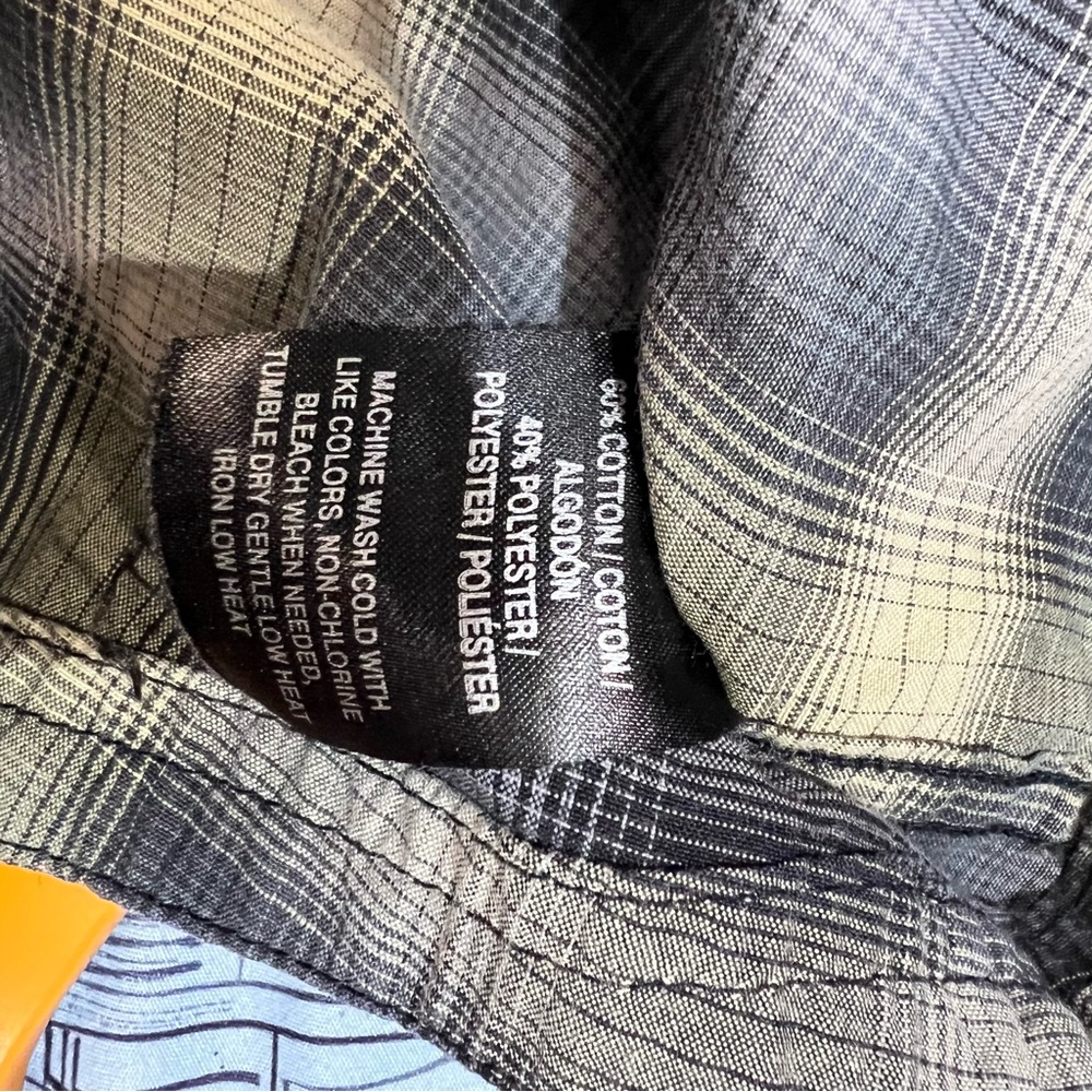 Metal Mulisha Black and Gray Plaid Shirt - Picture 6 of 6